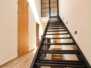 HERMOSA CASA EN VENTA | BOSQUES DE SAN PEDRO | CARRETERA NACIONAL