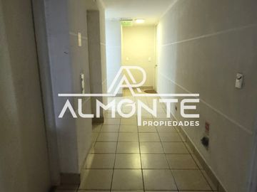 DEPARTAMENTO EN VENTA CALLE LAS HERAS,EXCELENTE UBICACIÓN