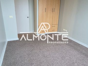 DEPARTAMENTO EN VENTA CALLE LAS HERAS,EXCELENTE UBICACIÓN