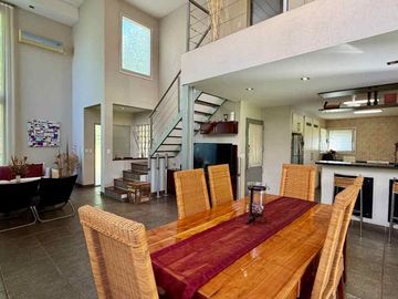 CASA EN VENTA 4 AMB SANTA MARIA DE LOS OLIVOS