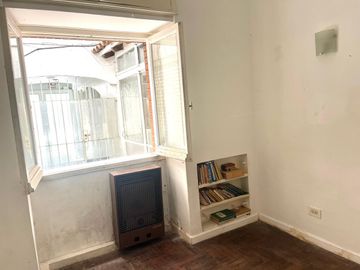 Venta PH 4 ambientes Vicente Lopez con patio