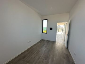 Casa 5amb Villalobos-Pueblos del plata OP.FINANCIA