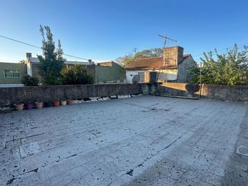 CASA 3 AMBIENTES CON PARQUE EN VENTA CIUDAD MADERO
