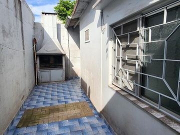 PH Venta 2 ambientes Caseros patio sin expensas