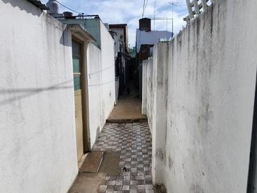 PH Venta 2 ambientes Caseros patio sin expensas