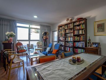 Departamento de 2 dormitorios en venta La Plata