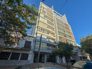 Departamento de 2 dormitorios en venta La Plata
