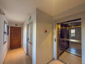 Departamento de 2 dormitorios en venta La Plata