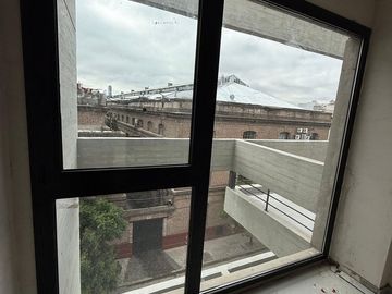 DEPARTAMENTO 2 AMBIENTES CON COCHERA EN VENTA