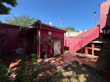 CASA EN VENTA LA PLATA