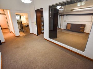 Alquiler oficinas/consultorios/atelier centro rio