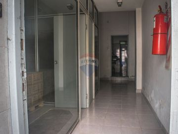 Venta Galpón 2 plantas c/Oficinas en Avellaneda