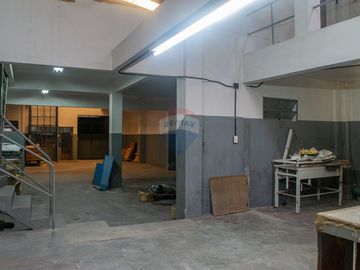 Venta Galpón 2 plantas c/Oficinas en Avellaneda