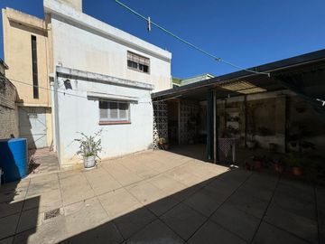 VENTA CASA 3 DORM PATIO GARAGE VILLA AZALAIS