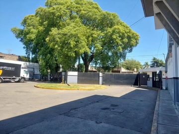 VENTA NAVE INDUSTRIAL CON LOGISTICA