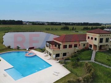 VENTA LOTE EN BARRIO PRIVADO EL REBENQUE