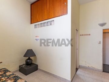 Venta casa 4 ambientes con jardin y cochera Lugano
