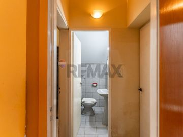 Venta casa 4 ambientes con jardin y cochera Lugano