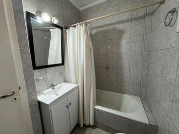 VENTA DEPTO 2 AMB LUMINOSO EN ZONA GUEMES