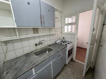 ALQUILER DEPARTAMENTO 2 AMB CON DEP BALCON COCHERA