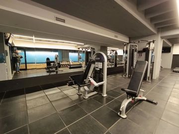 Venta 2 amb, c/cochera, ROYAL PARK, Zona La Perla