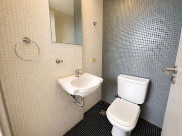 Venta Dto 2 amb al frente con balcón Villa Crespo