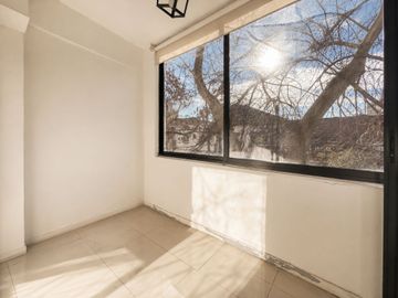 Venta Dto 2 amb al frente con balcón Villa Crespo