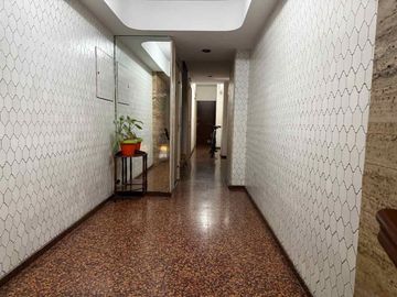 Venta-Monoambiente  Recoleta, balcón vista abierta
