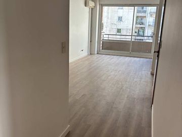 ALQUILER ANUAL-APTO PROFESIONAL PALIER SEMI PRIVAD