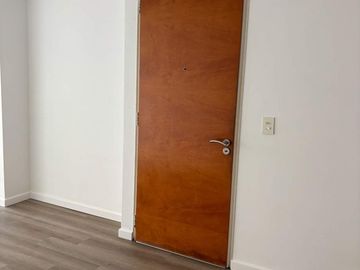 ALQUILER ANUAL-APTO PROFESIONAL PALIER SEMI PRIVAD