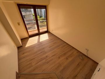 Venta de piso de 3 dormitorios en La Plata