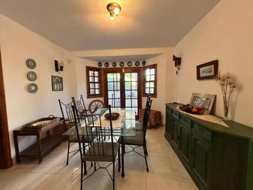 VENTA CASA 4 AMBIENTES PINAMAR VISTA AL GOLF