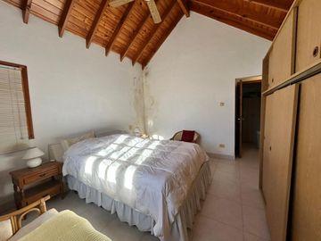 VENTA CASA 4 AMBIENTES PINAMAR VISTA AL GOLF