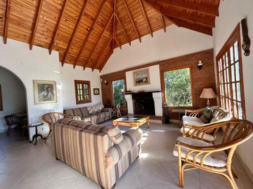 VENTA CASA 4 AMBIENTES PINAMAR VISTA AL GOLF