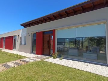 CASA VENTA COSTA ESMERALDA OPORTUNIDAD