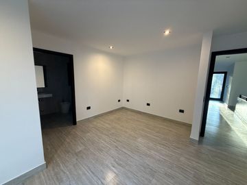 CASA EN VENTA PINAMAR - BARRIO ALAMOS