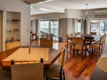 VENTA PISO 4 AMBIENTES FRENTE AL PARQUE RIVADAVIA