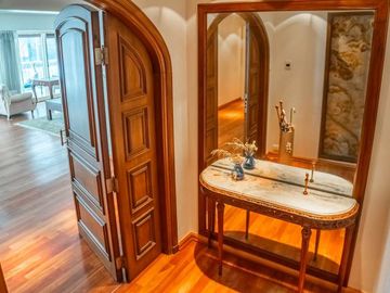 VENTA PISO 4 AMBIENTES FRENTE AL PARQUE RIVADAVIA