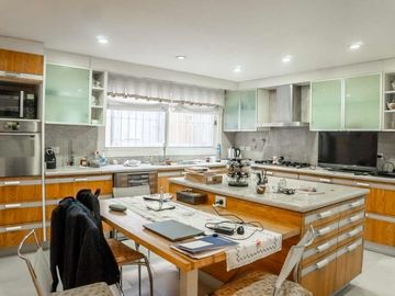 VENTA PISO 4 AMBIENTES FRENTE AL PARQUE RIVADAVIA