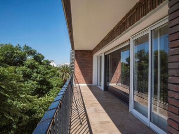 Departamento 7 amb venta en Palermo Chico pileta