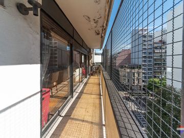 VENTA DEPARTAMENTO PISO ALTO 4 AMBIENTES PALERMO