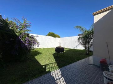 VENTA CASA PASO DEL REY