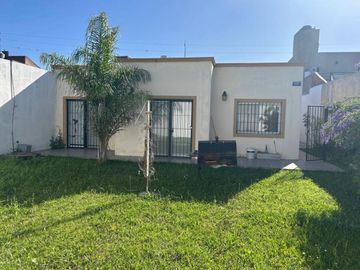 VENTA CASA PASO DEL REY