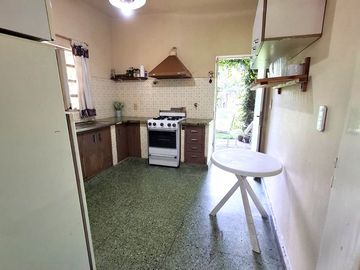 VENTA CASAQUINTA PILETA MORENO