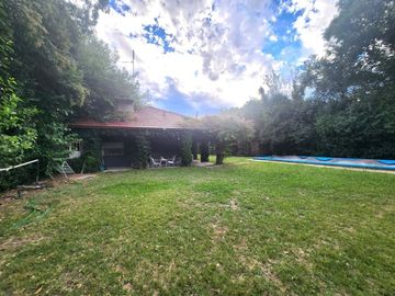 VENTA CASAQUINTA PILETA MORENO