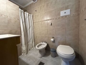 VENTA DPTO 3 DORMITORIOS CARLOS PAZ PILETA