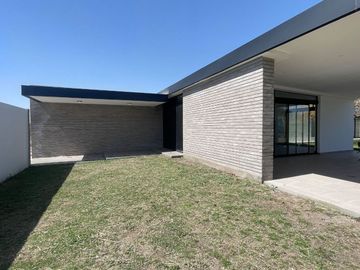 Venta Casa E53 La Cercanía a Estrenar C/ Escritura