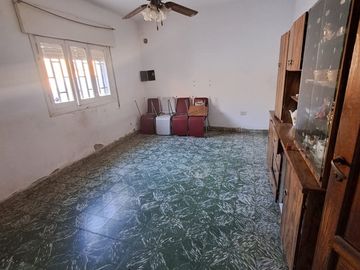VENTA CASA PH 2 DORM A REFACCIONAR ALTO ALBERDI