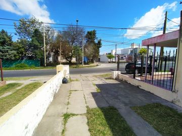 VENTA CASA PH 2 DORM A REFACCIONAR ALTO ALBERDI