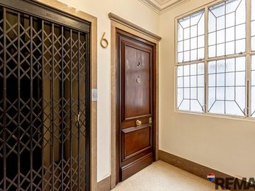 Semipiso venta 4 amb al frente. 154 m² totales.